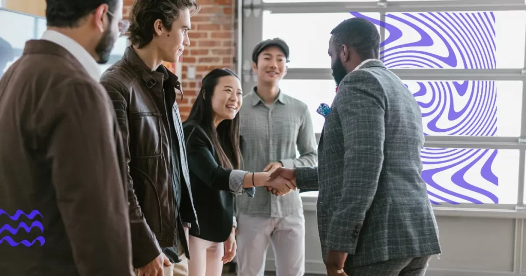 Pitch meeting para captação de recursos em startups.